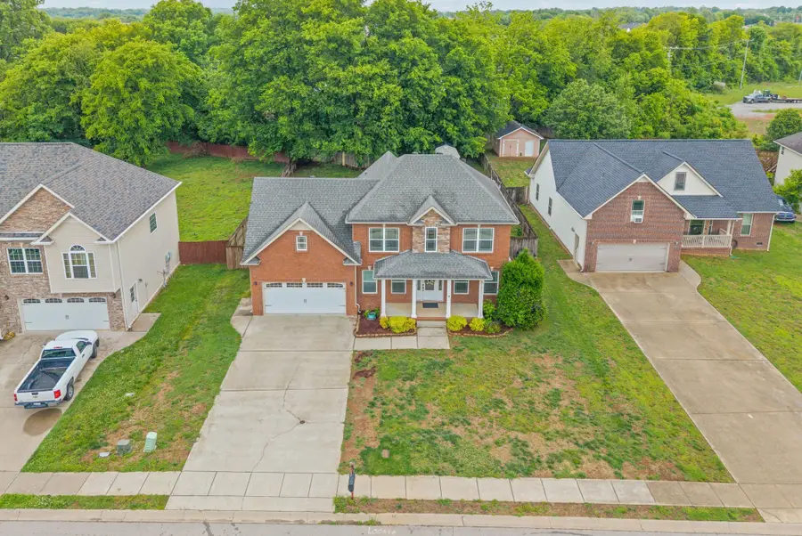 1716 Autumn Dr, Clarksville, TN 37042 - #3