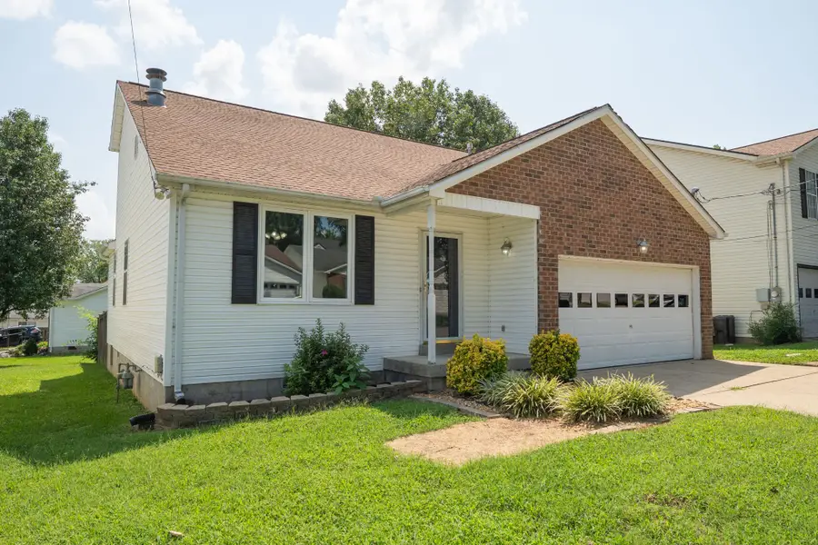 104 Edgehill Ln, Hendersonville, TN 37075 - #3