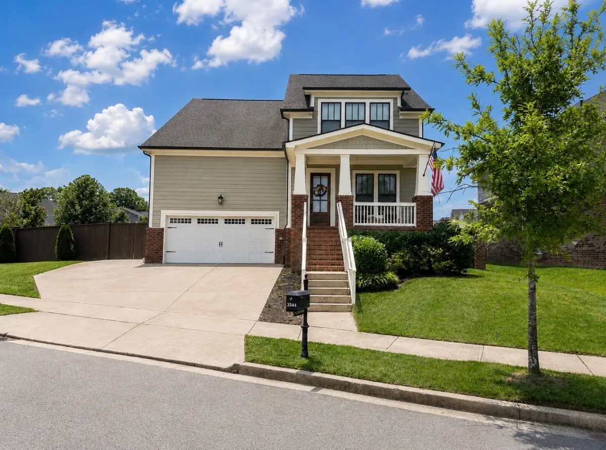 3344 Vinemont Dr, Thompsons Station, TN 37179 - #1