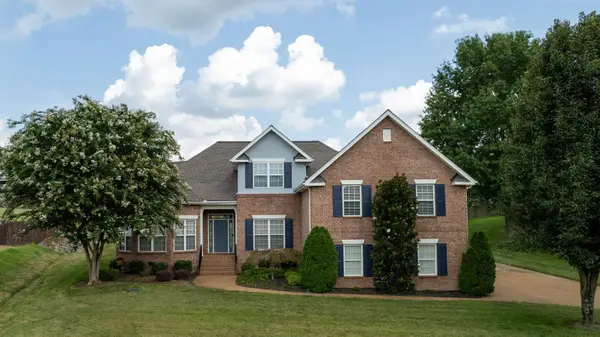 213 James Matthew Ln, Mount Juliet, TN 37122