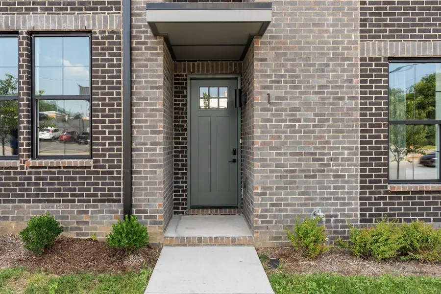 2000 S Hamilton Rd #1, Nashville, TN 37218 - #2
