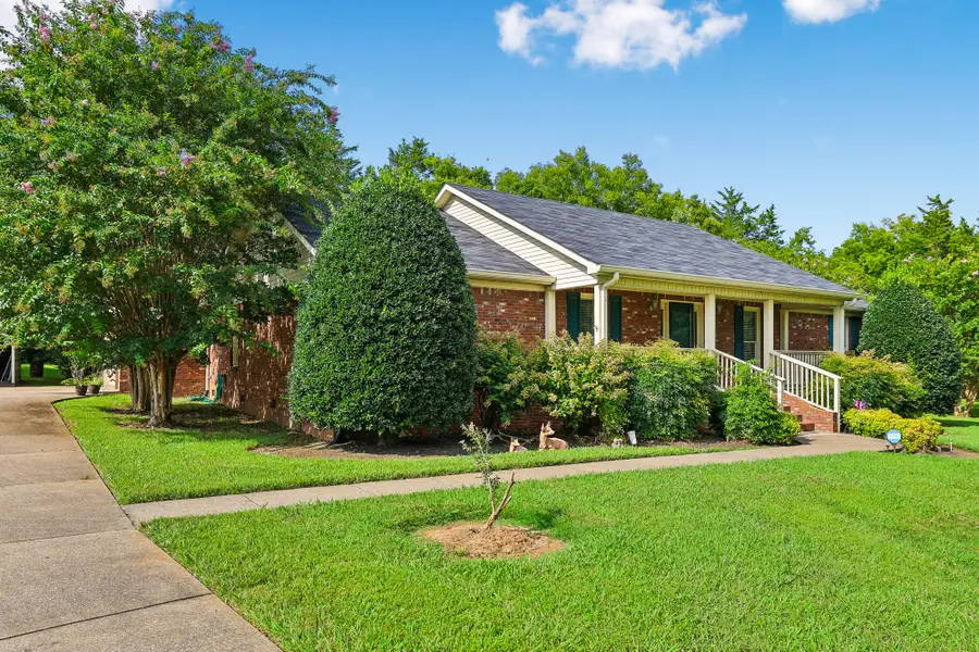 118 Tenby Dr, Murfreesboro, TN 37127 - #2