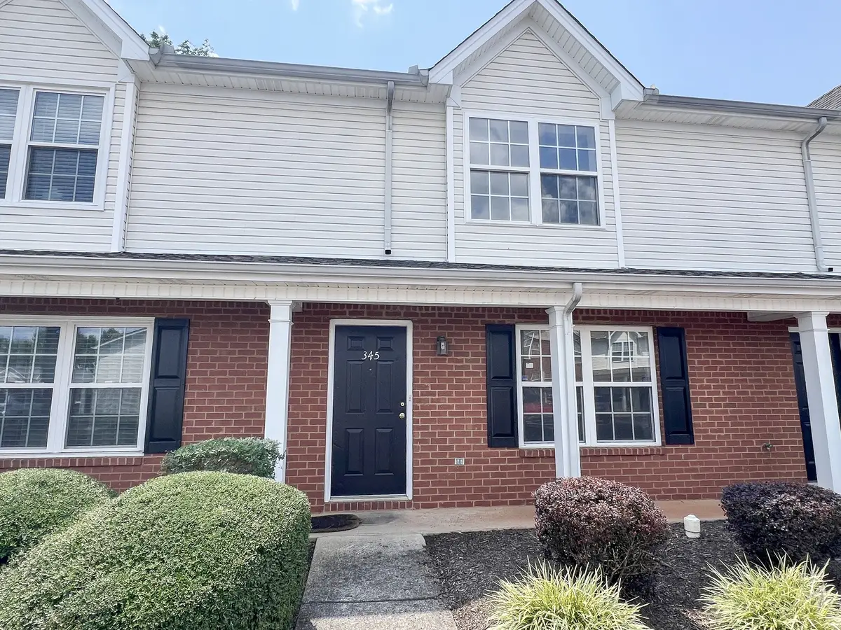 345 Shoshone Pl, Murfreesboro, TN 37128 - #1