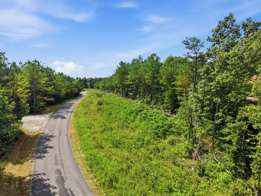 460 Bolin Rd, Crossville, TN 38572 - #3