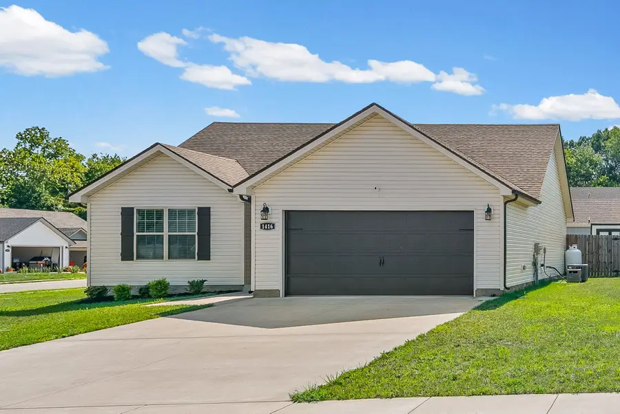 1416 Fredrick Dr, Clarksville, TN 37042 - #2