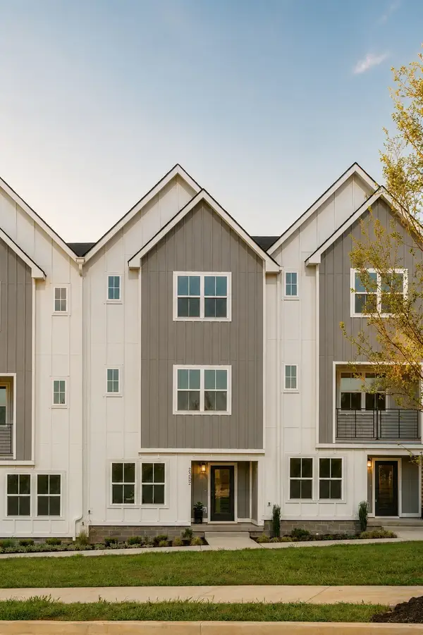 123 Hart, Nashville, TN 37207