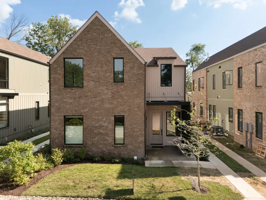 627 Richmond Bnd, Nashville, TN 37206 - #2