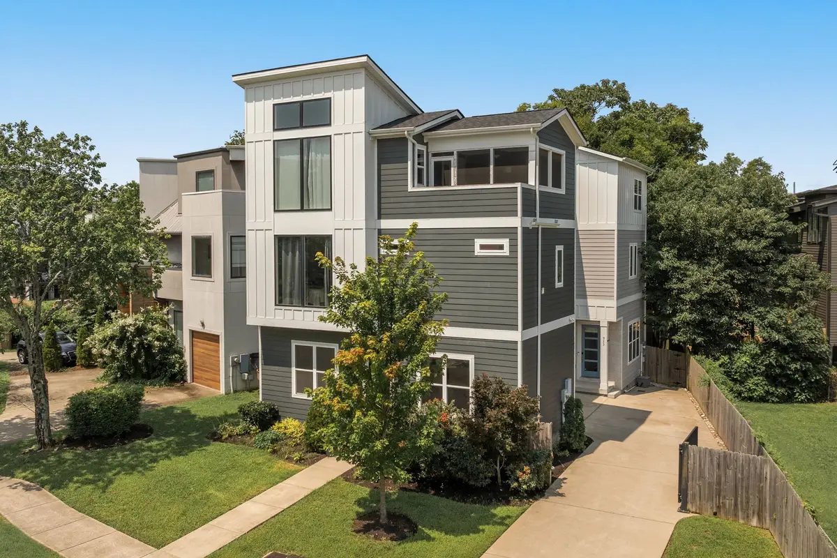 923 13th Ave S, Nashville, TN 37212 - #1