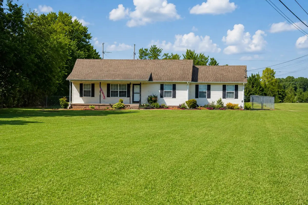 688 Walnut Grove Rd, Christiana, TN 37037 - #1