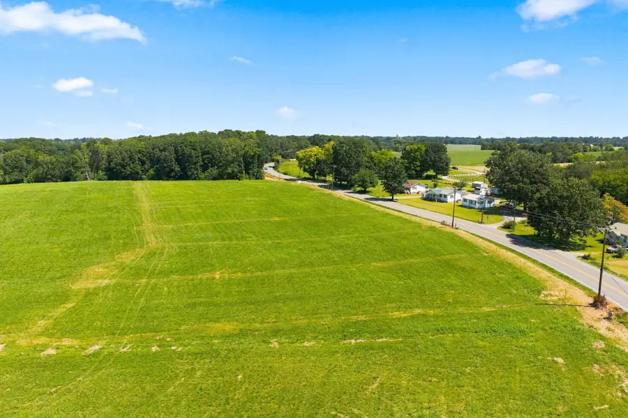 0 Main Street N, Tennessee Ridge, TN 37178 - #3