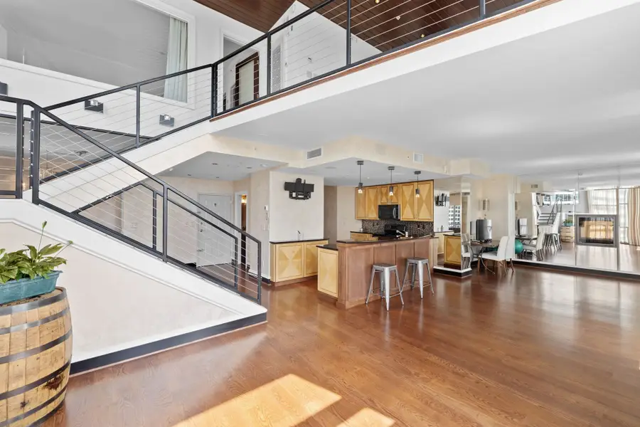 555 Church St #2300, Nashville, TN 37219 - #3