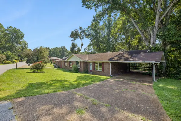 212 Stratton Blvd, Ashland City, TN 37015