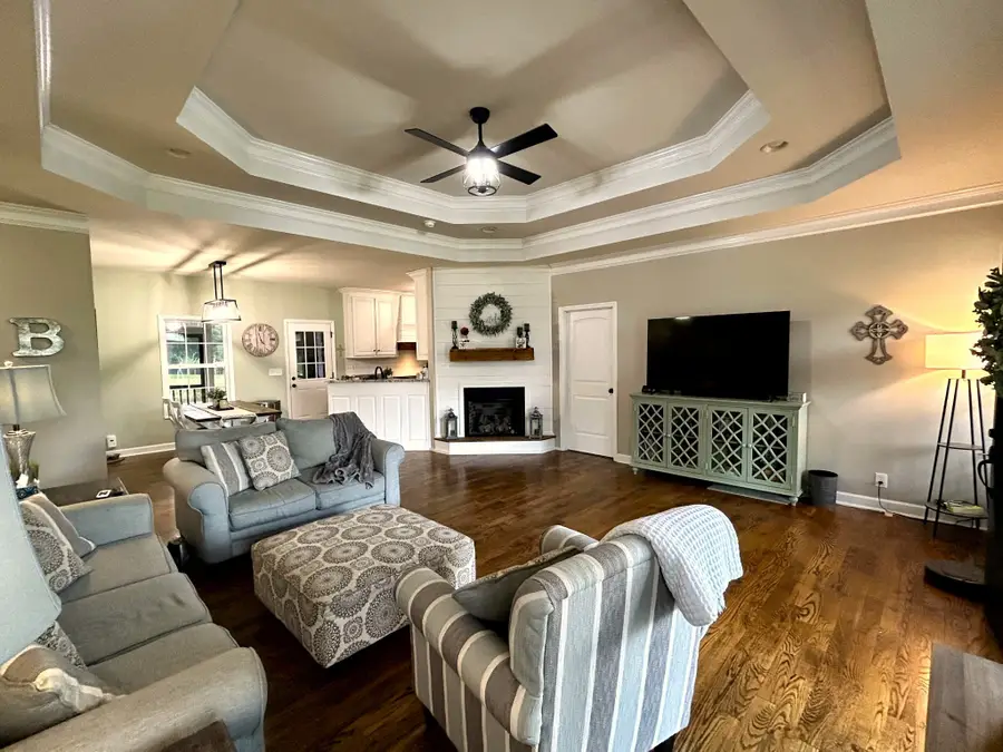 1420 S Berlin Rd, Lewisburg, TN 37091 - #2