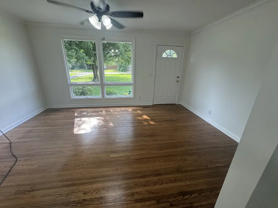 911 Hunt St, Murfreesboro, TN 37130 - #3