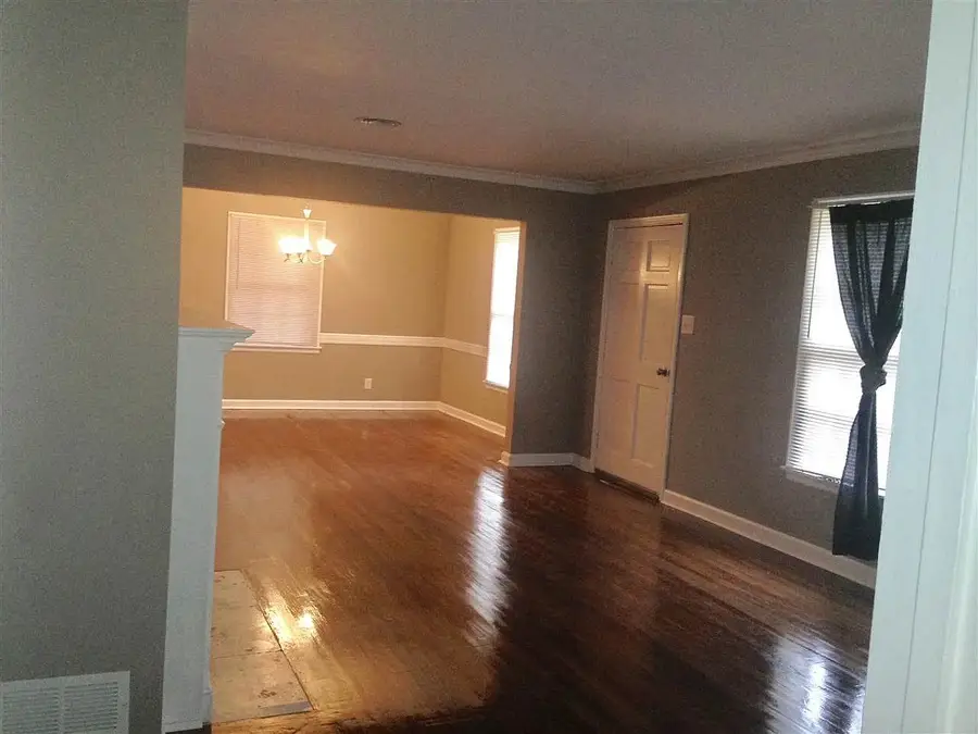 1348 Oakwood Dr, Memphis, TN 38116 - #3
