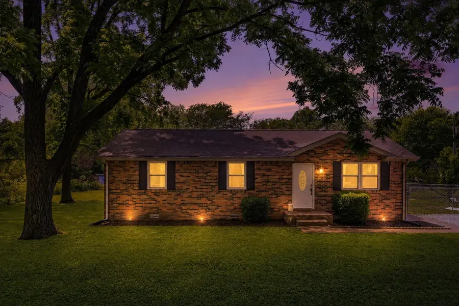 1223 Pleasant View Main St, Pleasant View, TN 37146 - #2