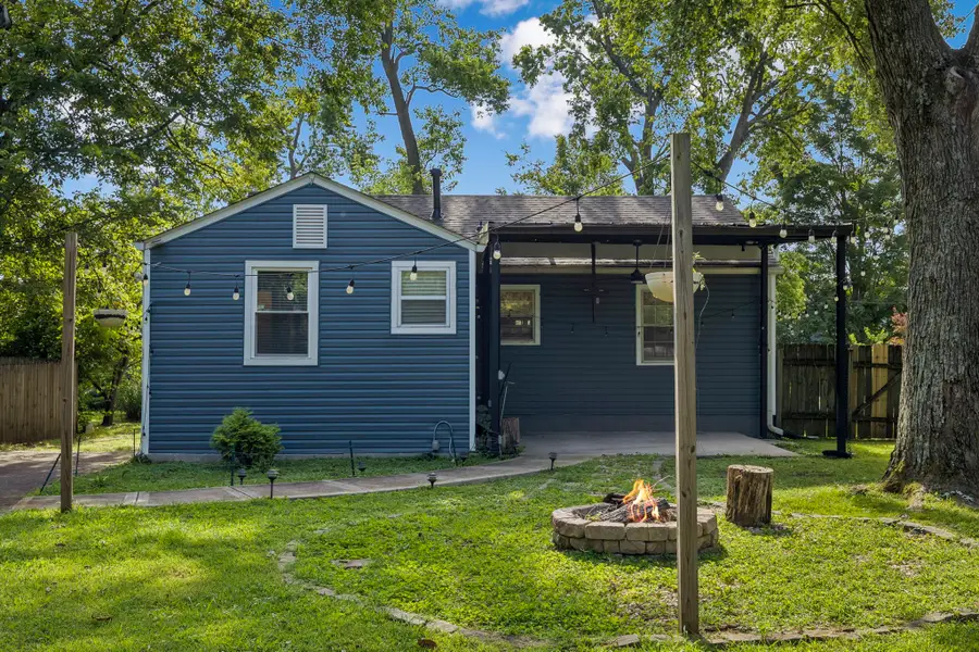 1032 Horseshoe Dr, Nashville, TN 37216 - #3