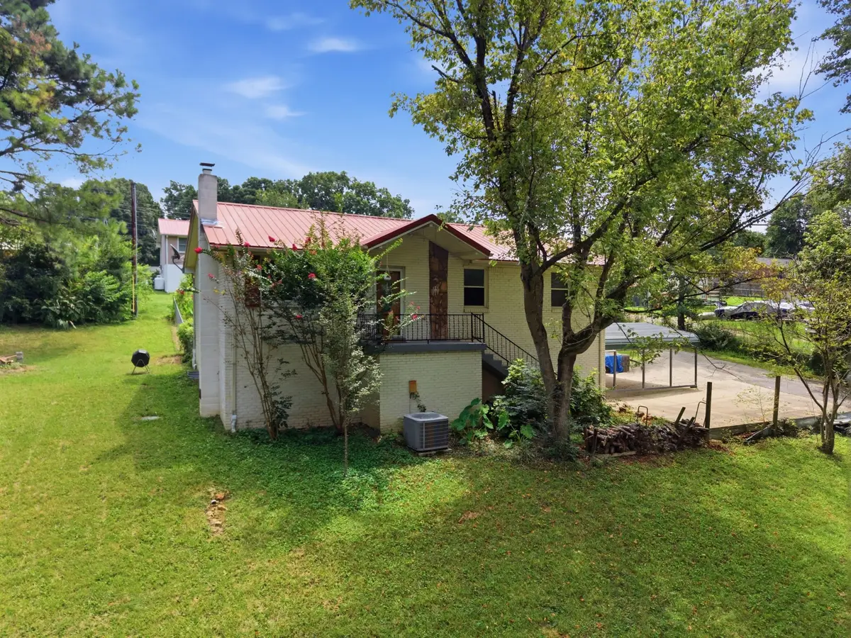 100 Madrid Ct, Ashland City, TN 37015 - #1