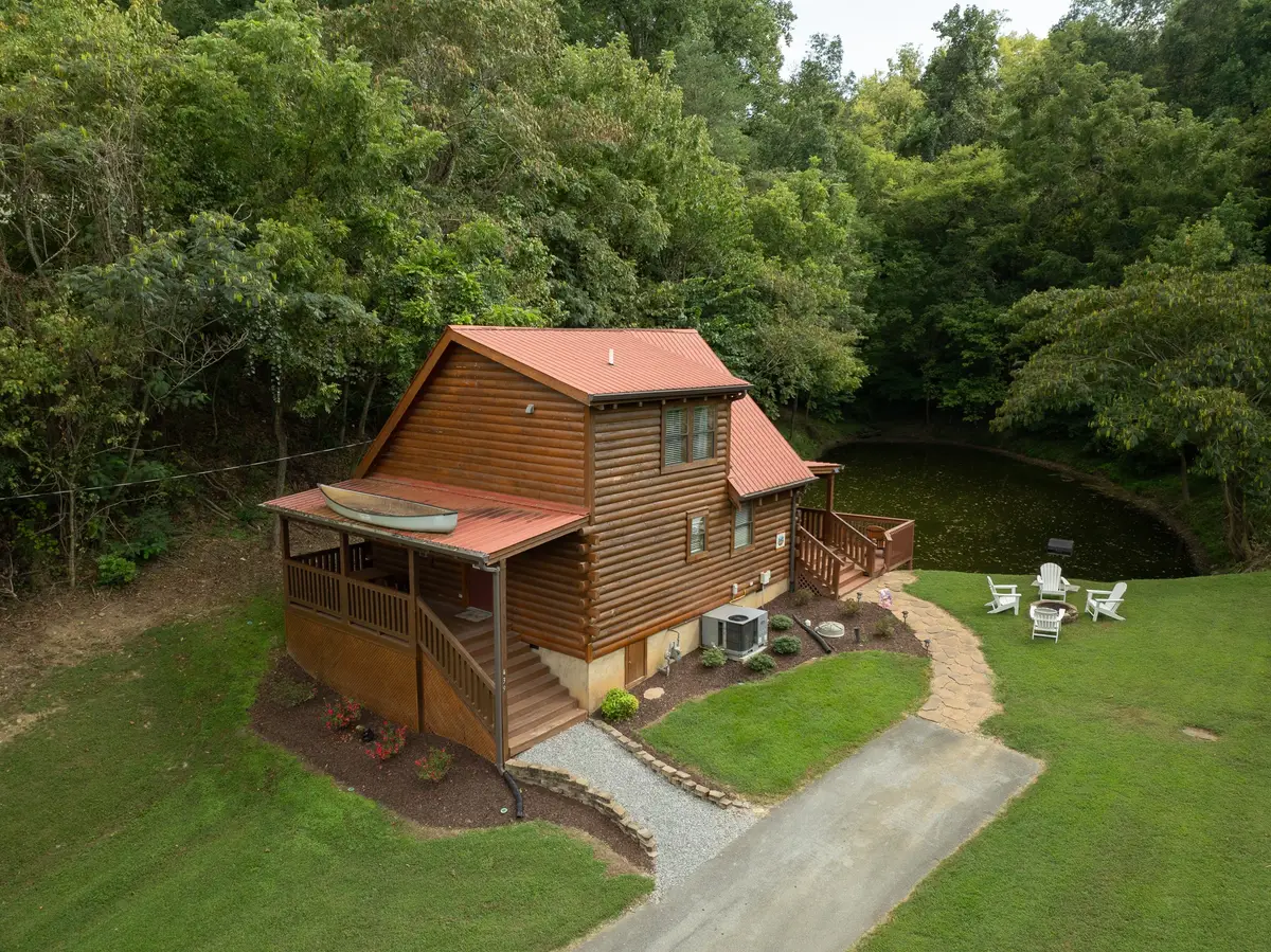 439 Hideaway Ridge Cir, Sevierville, TN 37862 - #1