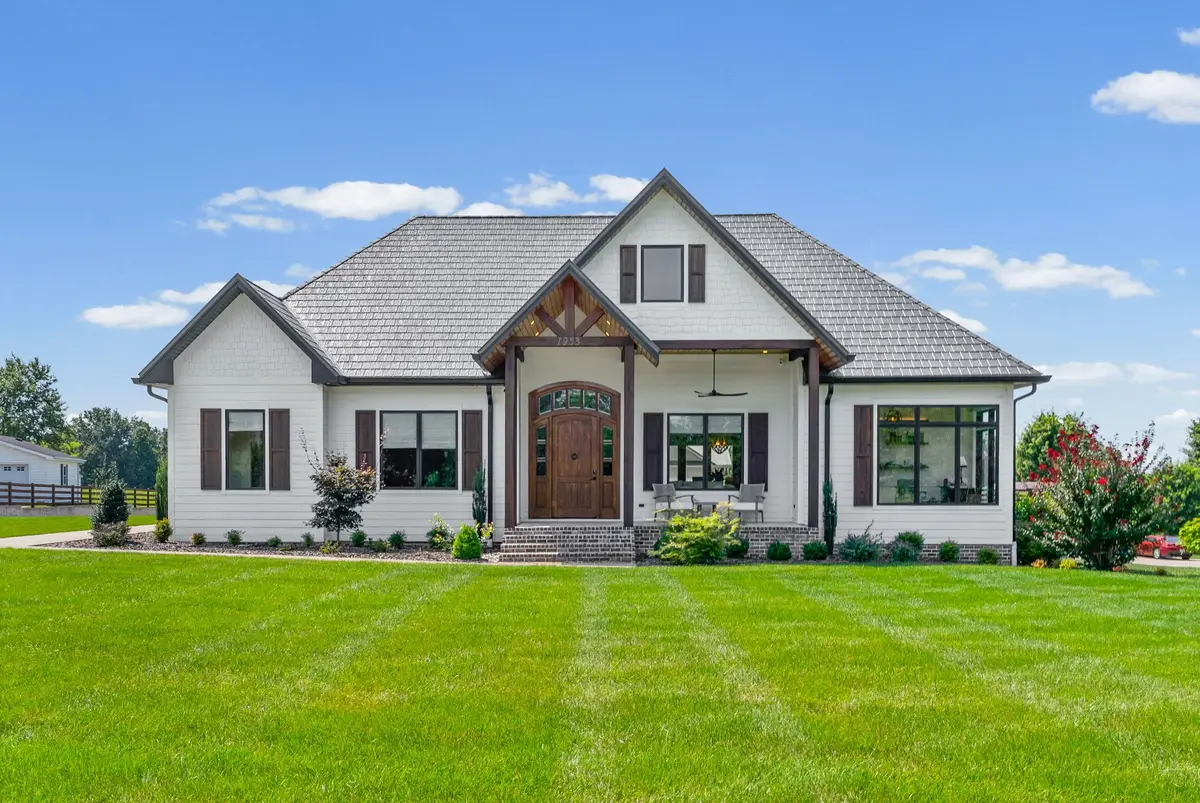 1953 Lovers Ln, Hopkinsville, KY 42240 - #1