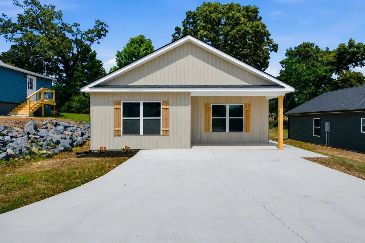 1571 Strawberry Lane Ne, Cleveland, TN 37311 - #1