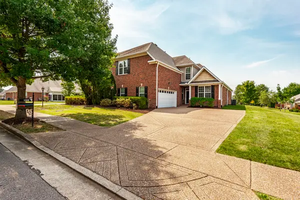 1309 Waxwing Dr, Hermitage, TN 37076