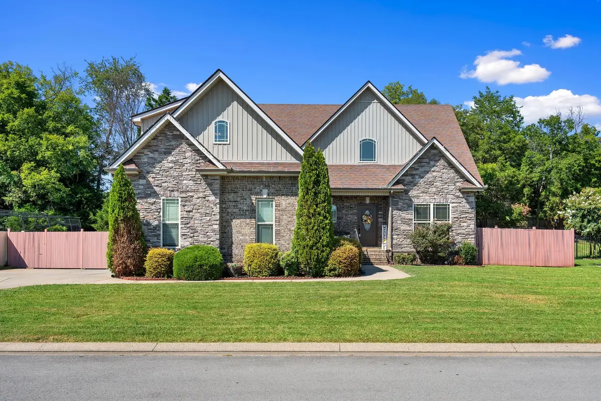 5232 Honeybee Dr, Murfreesboro, TN 37129 - #1