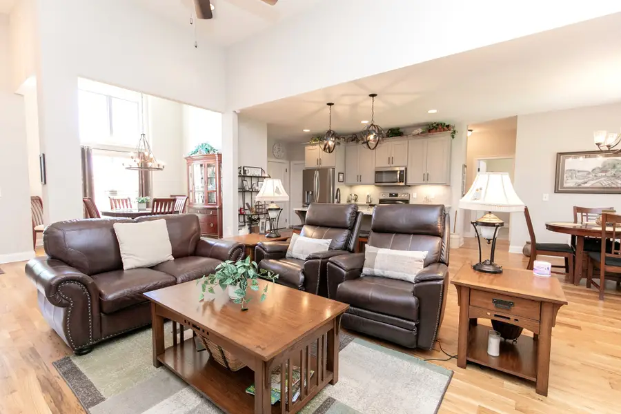 1134 Kingston Ln, Greenbrier, TN 37073 - #3