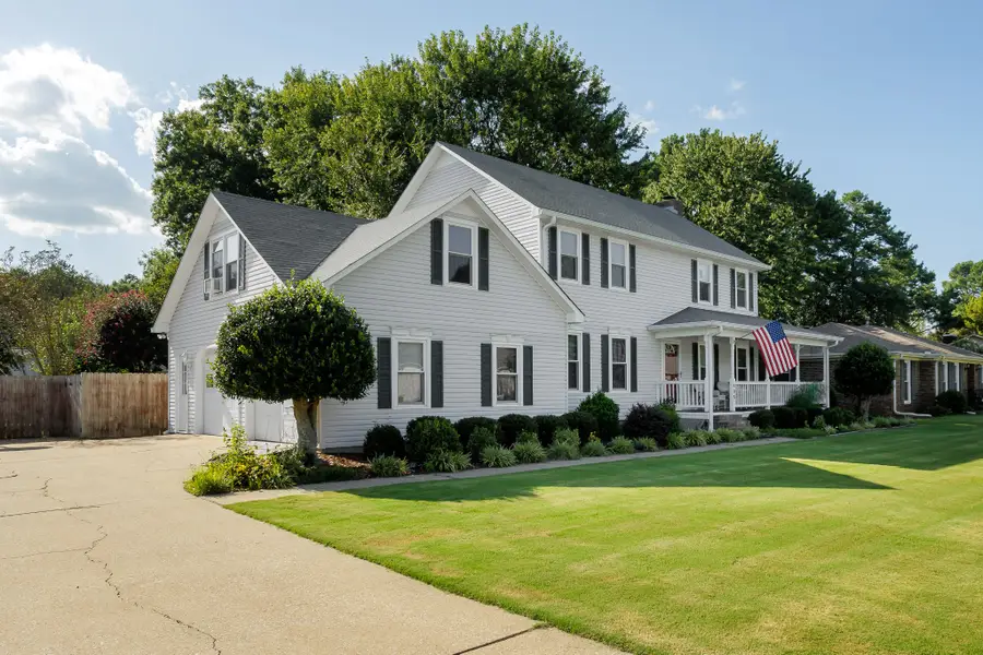 103 Oakview St, Florence, AL 35633 - #2