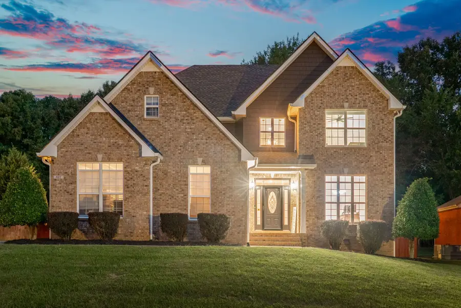 907 Terraceside Cir, Clarksville, TN 37040 - #2