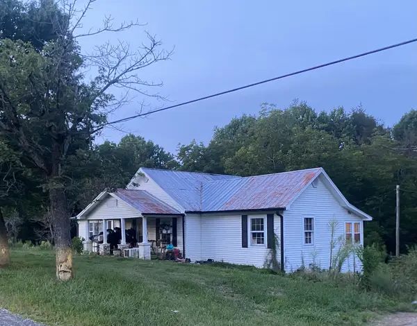 2144 Yager Rd, McMinnville, TN 37110
