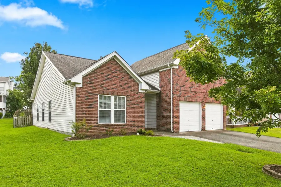 1277 Bending Creek Dr, Antioch, TN 37013 - #3