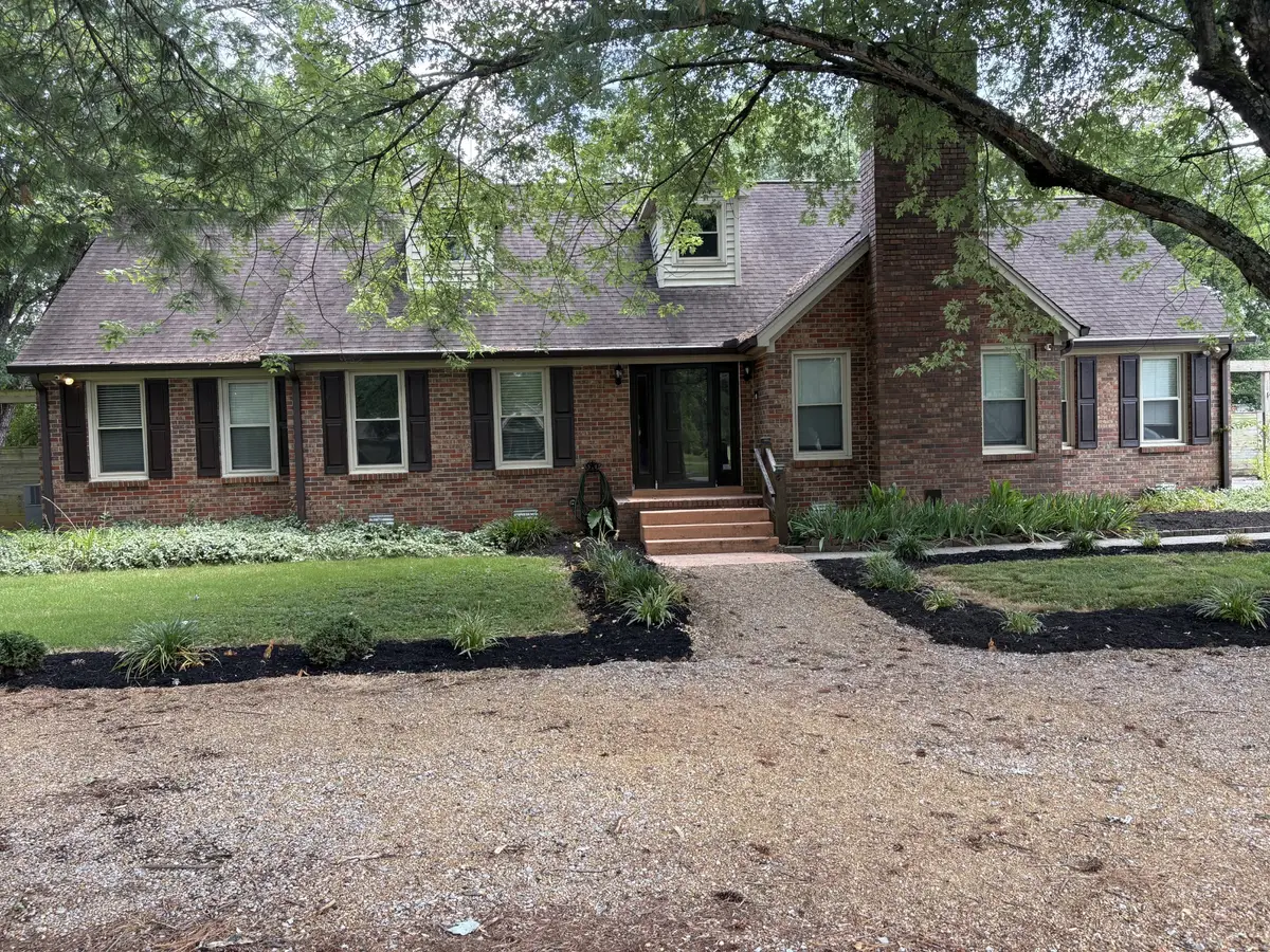 216 Mckaig Rd, Murfreesboro, TN 37127 - #1