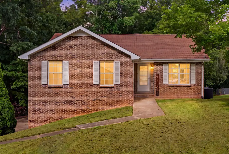 1315 Hand Dr, Clarksville, TN 37042 - #2