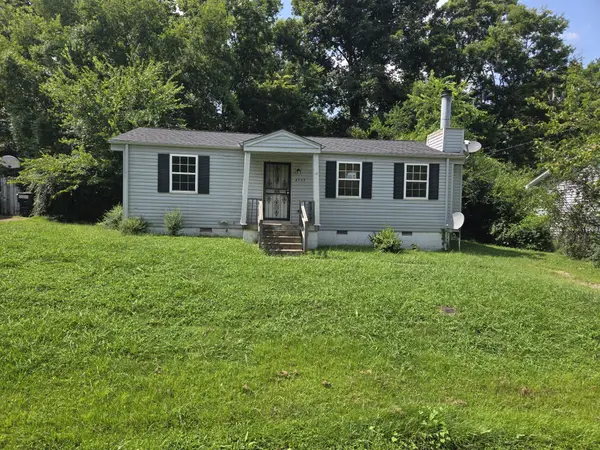 4737 Volunteer Dr, Antioch, TN 37013