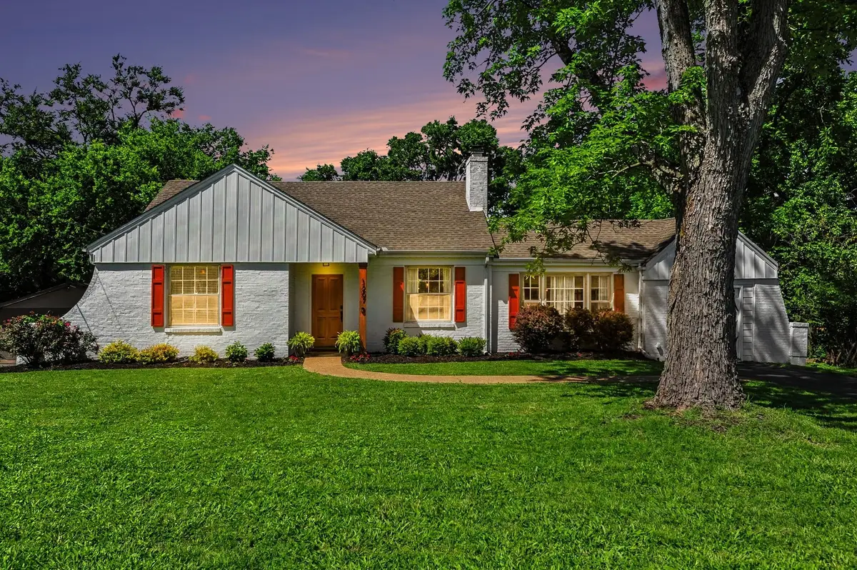 1207 Kenwood Dr, Nashville, TN 37216 - #1