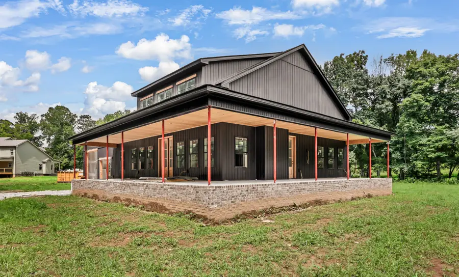 1046 Indian Creek Rd, Cumberland Furnace, TN 37051 - #2