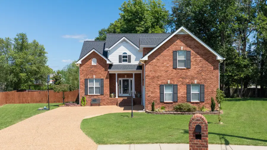 1611 Woodhaven Ct, Lebanon, TN 37087 - #2