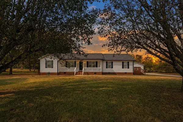 120 Whiteside Ln, Shelbyville, TN 37160