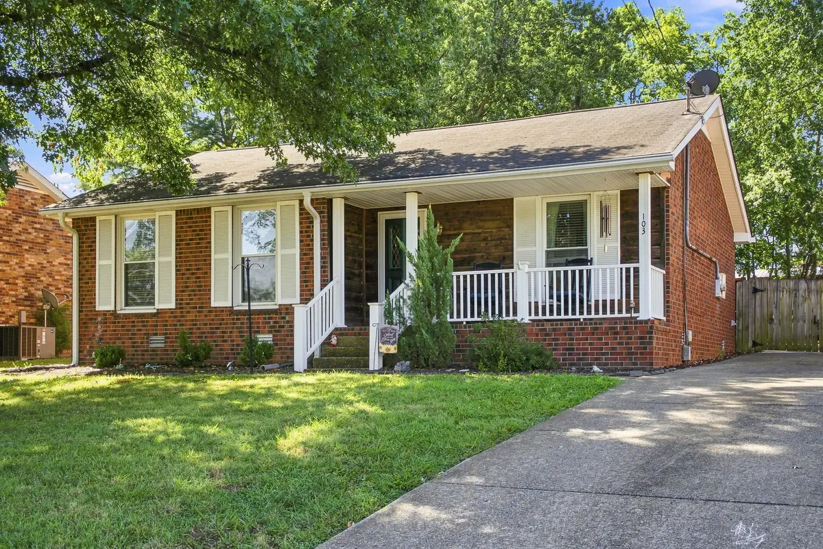 103 Glen Oak Ct W, Hendersonville, TN 37075 - #1
