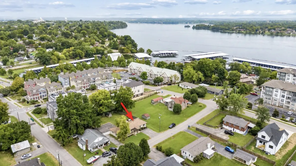 307 24th St, Old Hickory, TN 37138 - #1