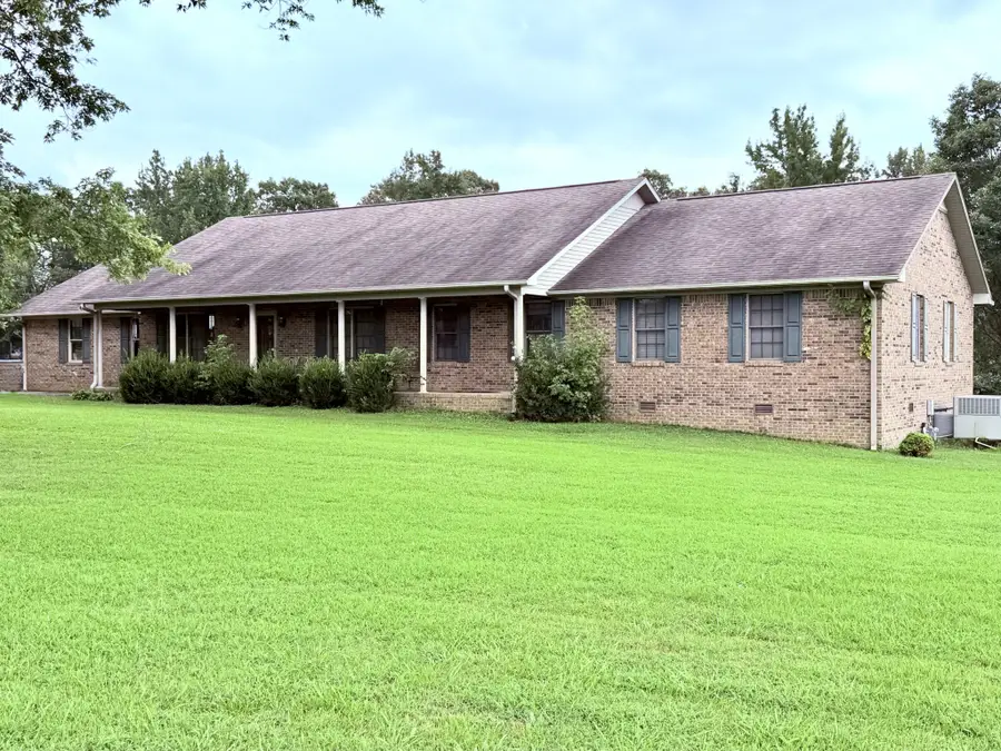 1518 Highway 140 E, Puryear, TN 38251 - #3