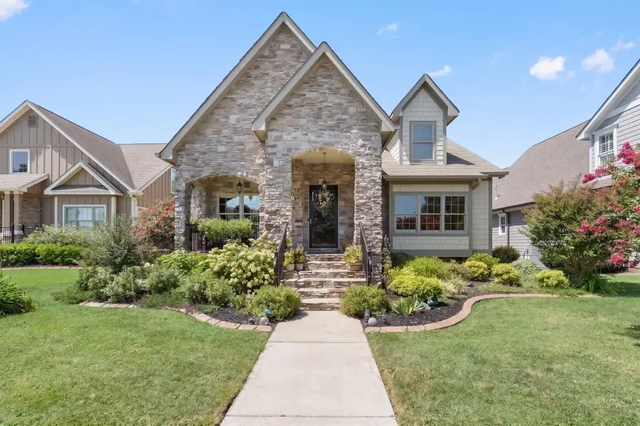 8961 Gentle Mist Cir, Ooltewah, TN 37363 - #2