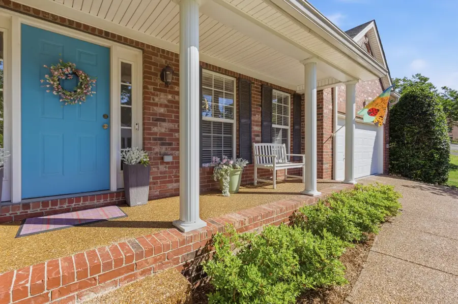 1012 Heathfield Cir, Brentwood, TN 37027 - #2