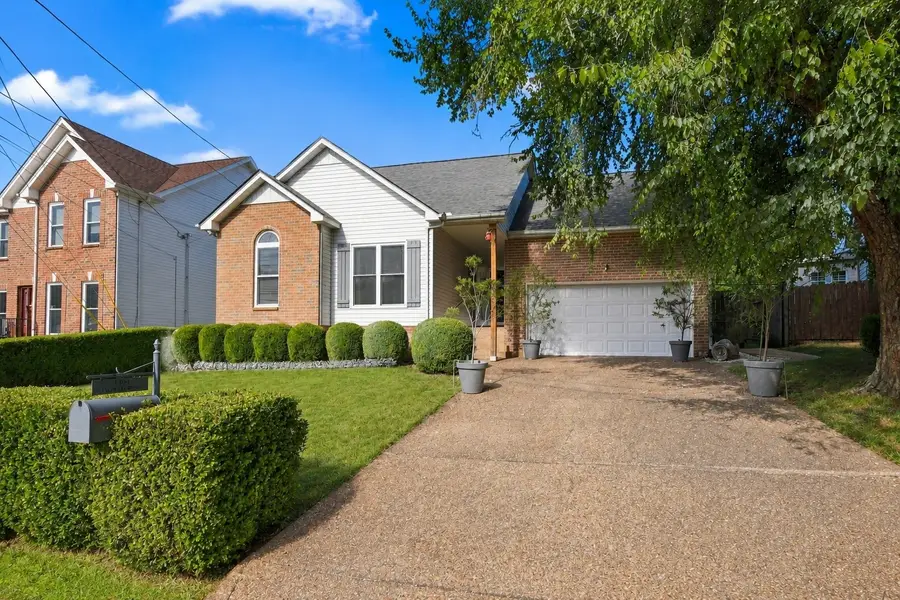1304 Crestfield Dr, Nashville, TN 37211 - #2