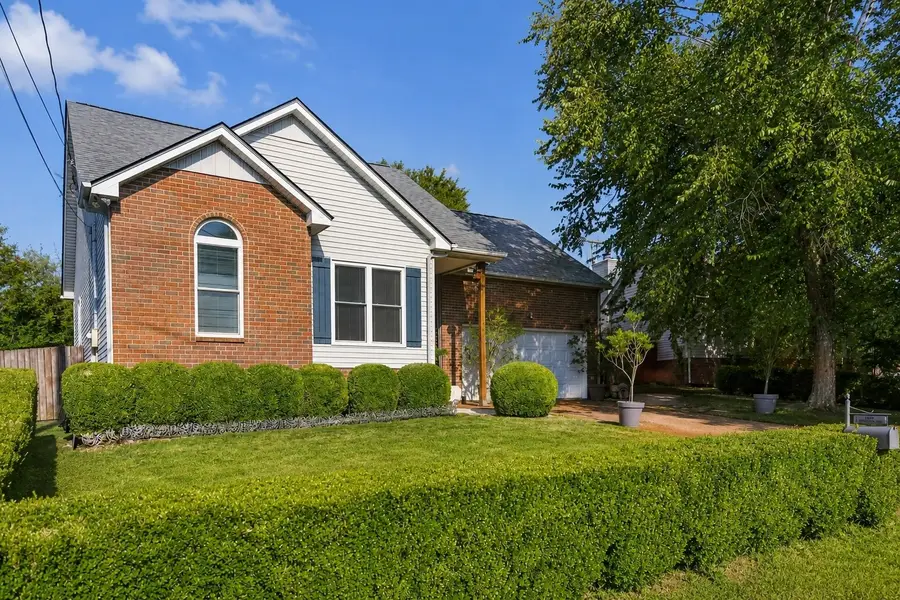 1304 Crestfield Dr, Nashville, TN 37211 - #3