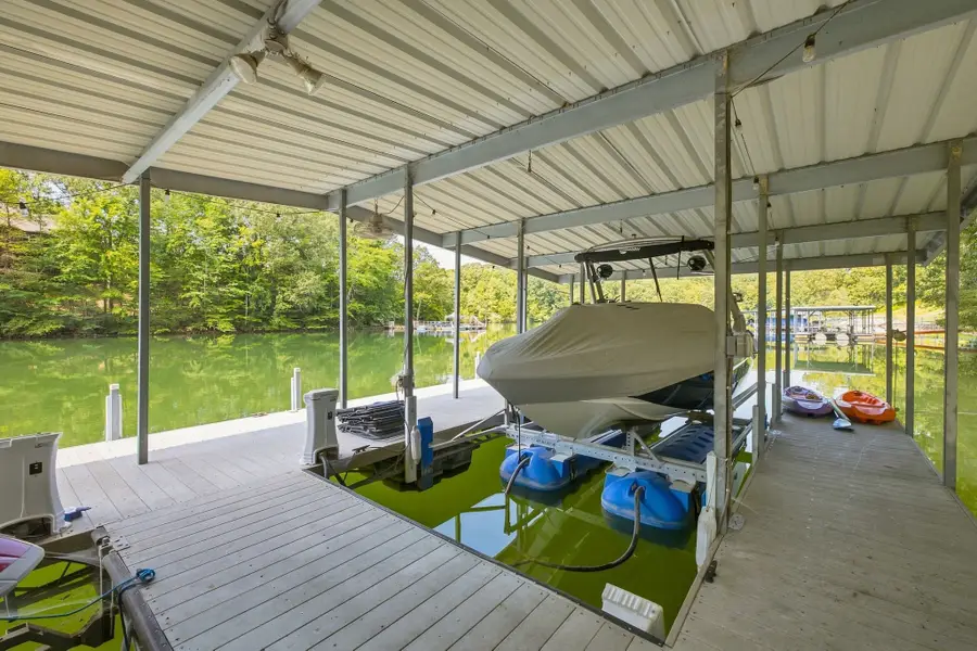 167 Bluff Dr, Winchester, TN 37398 - #2