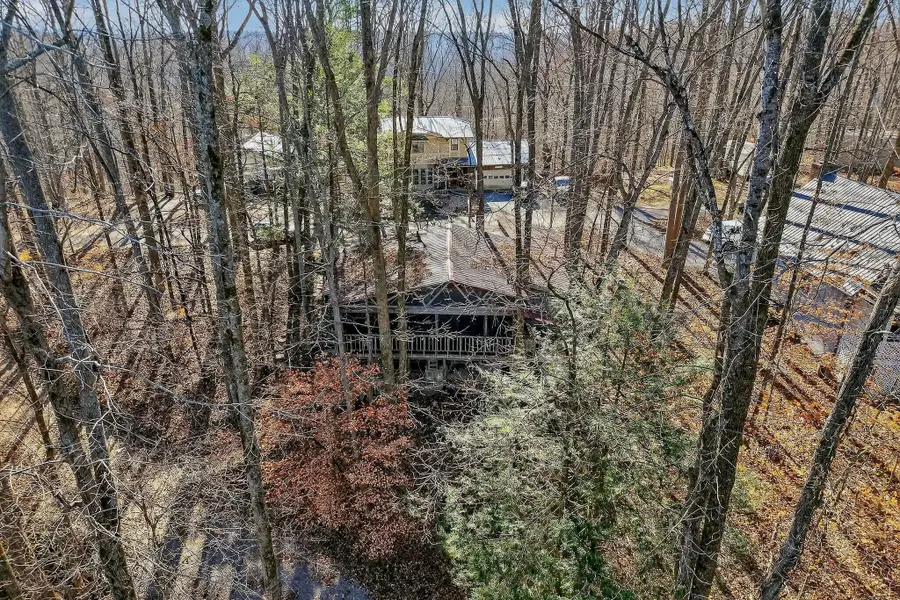 605 Holiday Haven Dr, Smithville, TN 37166 - #2