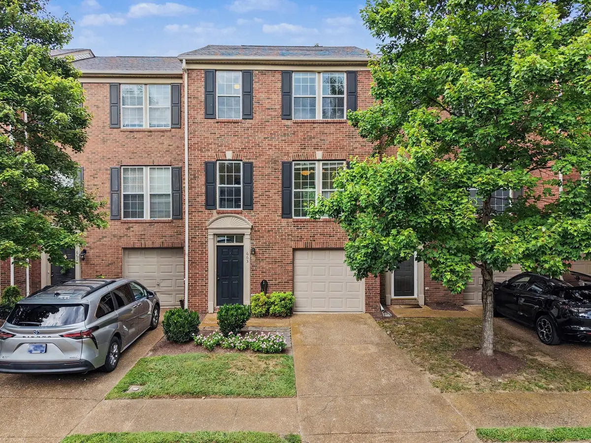 663 Huffine Manor Cir, Franklin, TN 37067 - #1