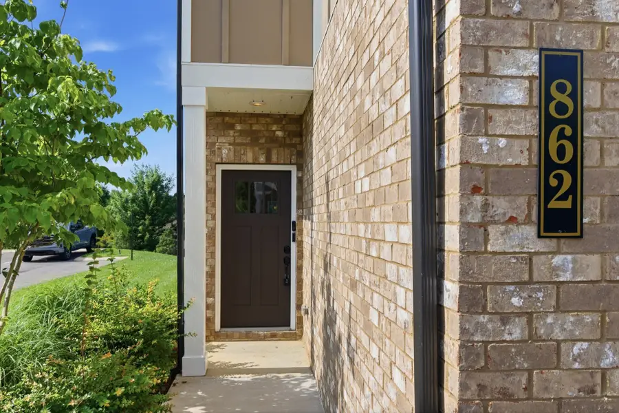 862 Longleaf Ln, Columbia, TN 38401 - #3